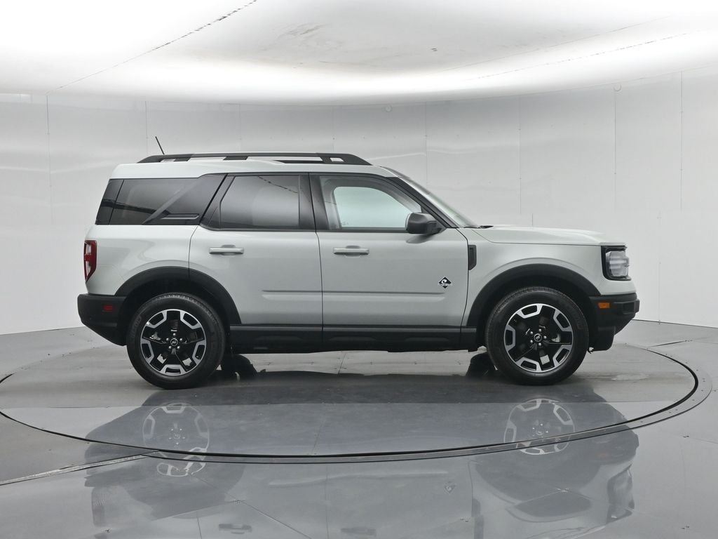 Certified Used 2023 Green Ford Outer Banks image 30