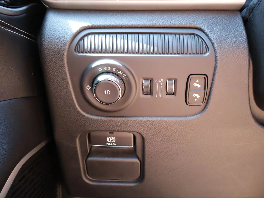 Used 2024 Gray Jeep Series III image 32