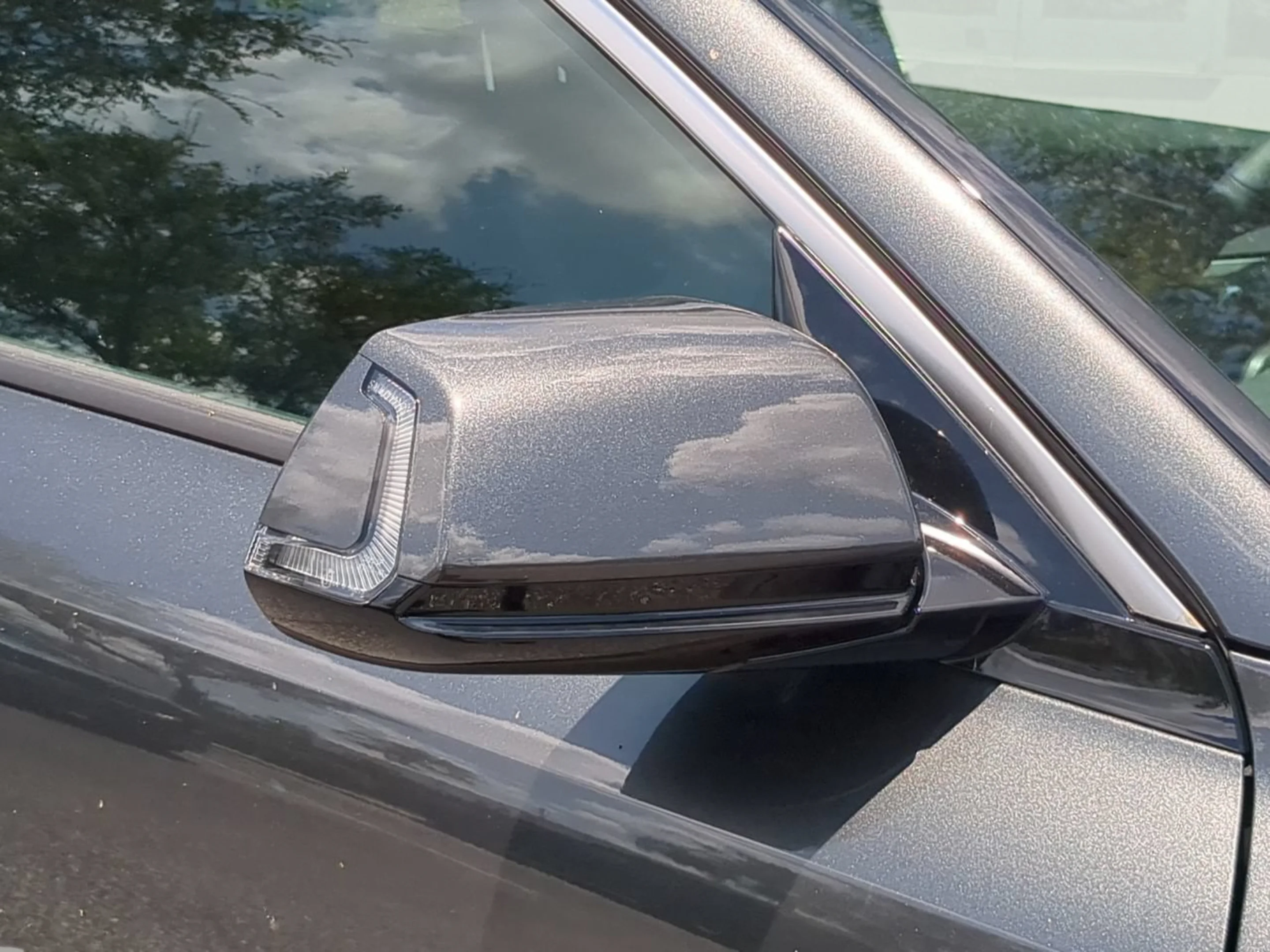 New 2026 Interstellar Gray Kia Wind image 29