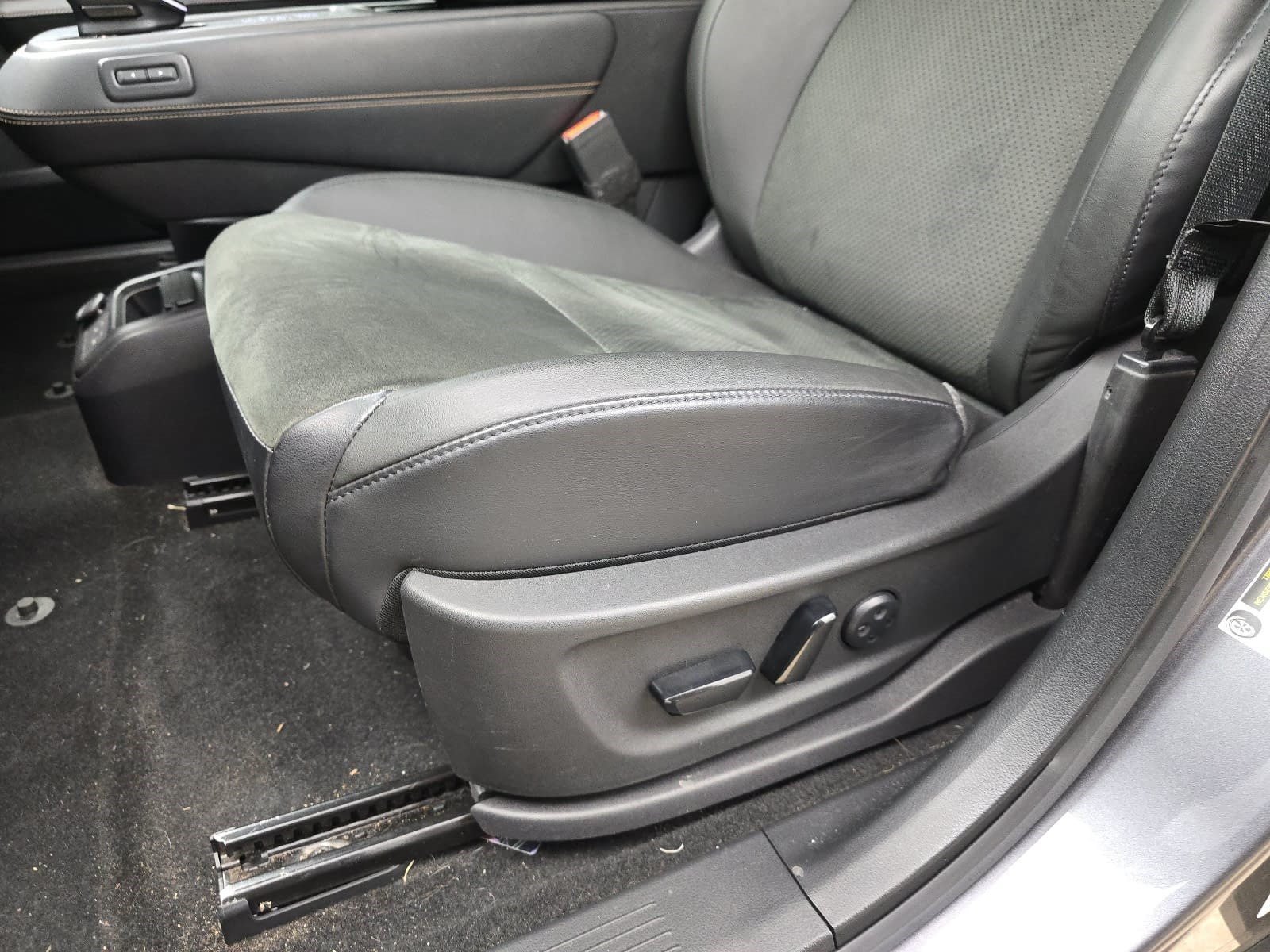 Used 2023 Gun Metallic Nissan EMPOWER+ image 20