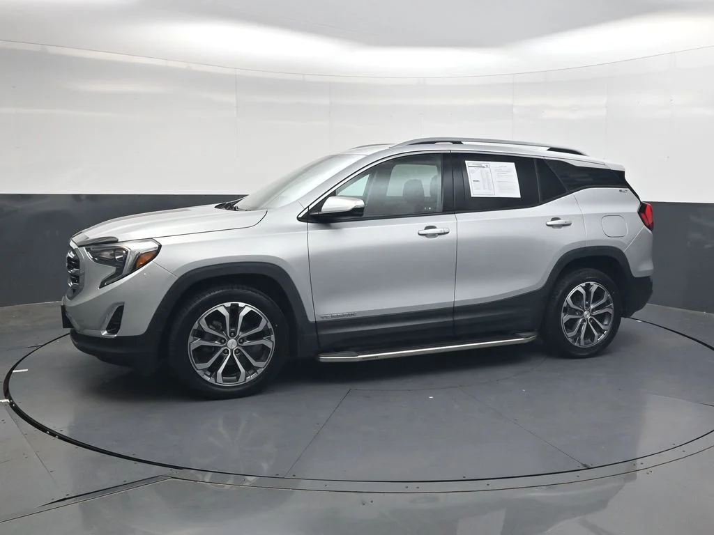 Used 2021 Silver GMC SLT image 11