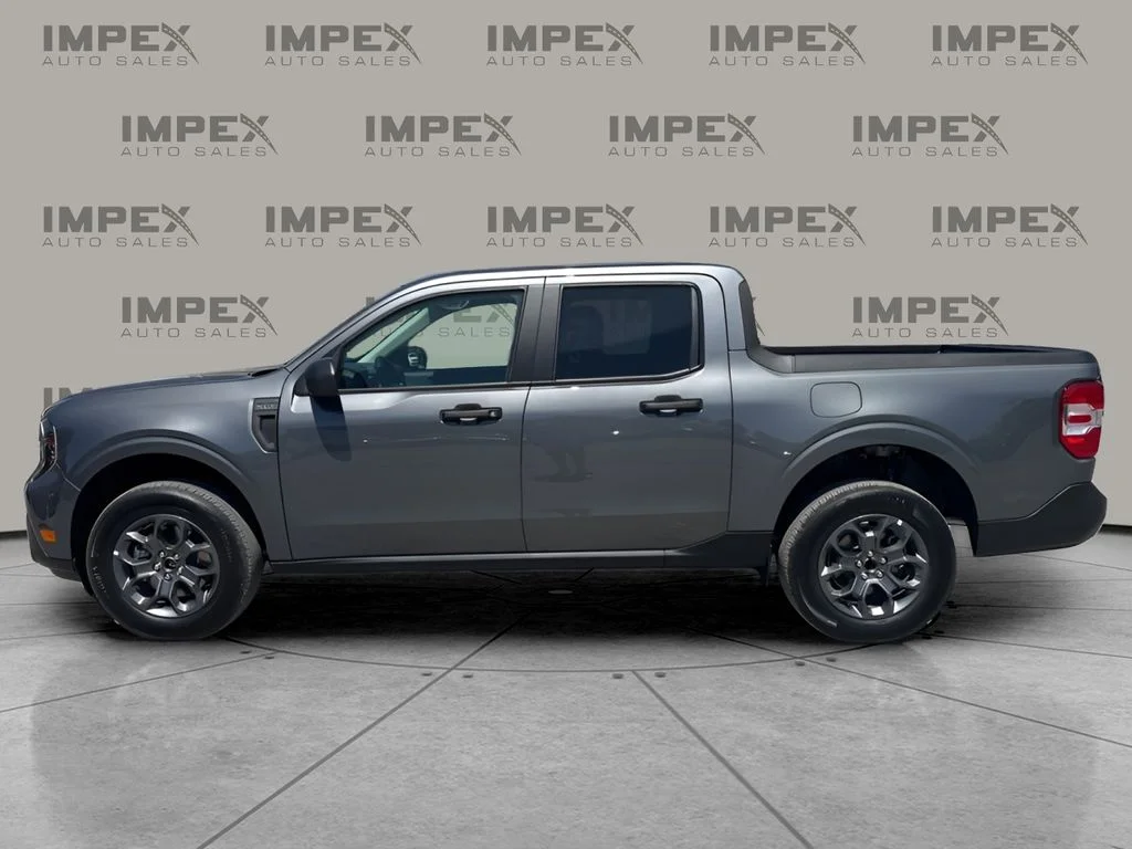Used 2026 Gray Ford XLT image 2