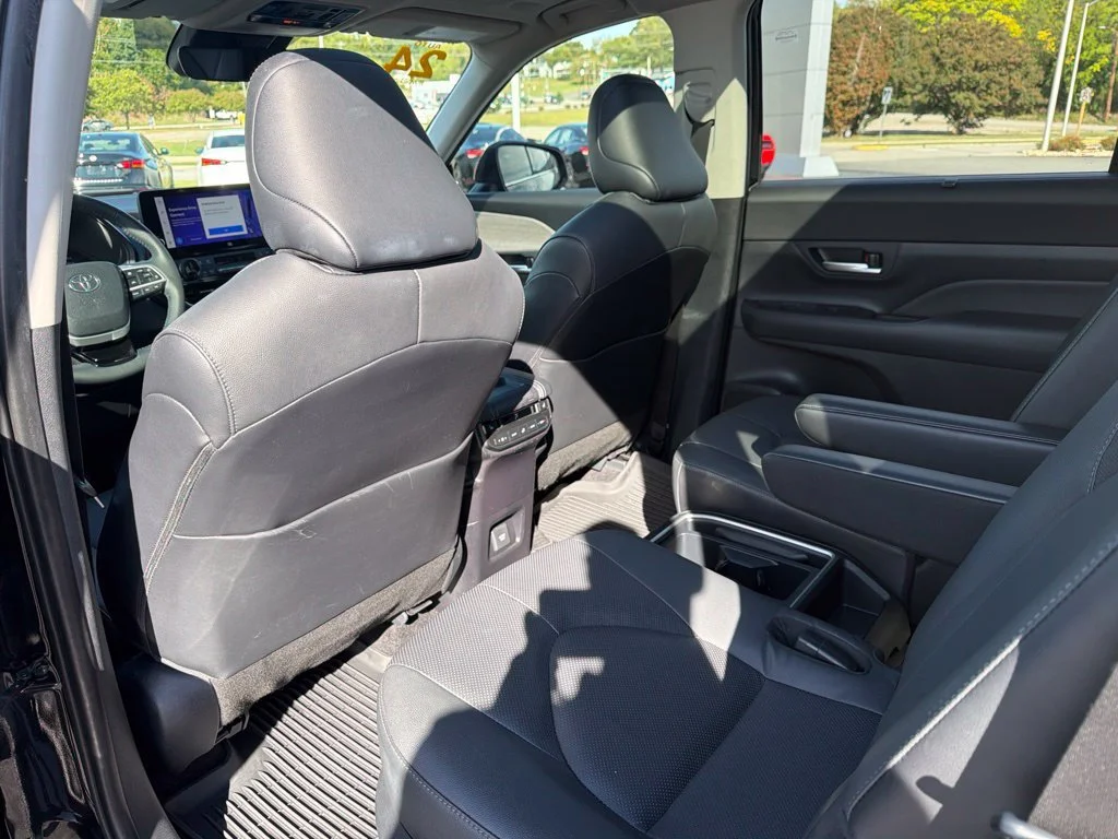 Used 2024 Midnight Black Metal Toyota XLE image 18