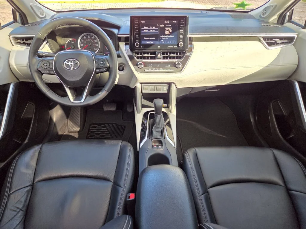 Certified Used 2022 Silver Toyota LE image 5