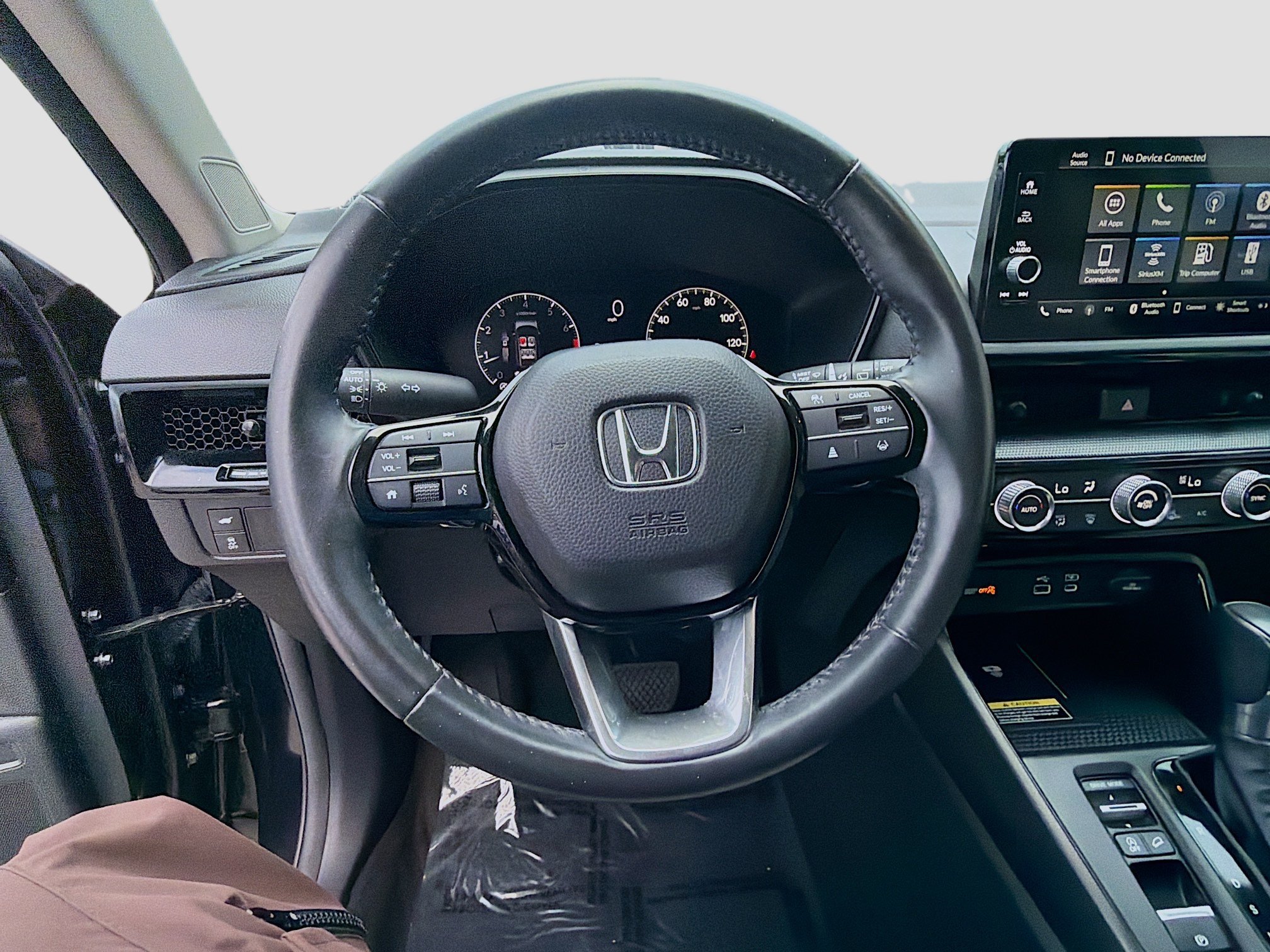 Used 2023 Black Honda EX-L image 8