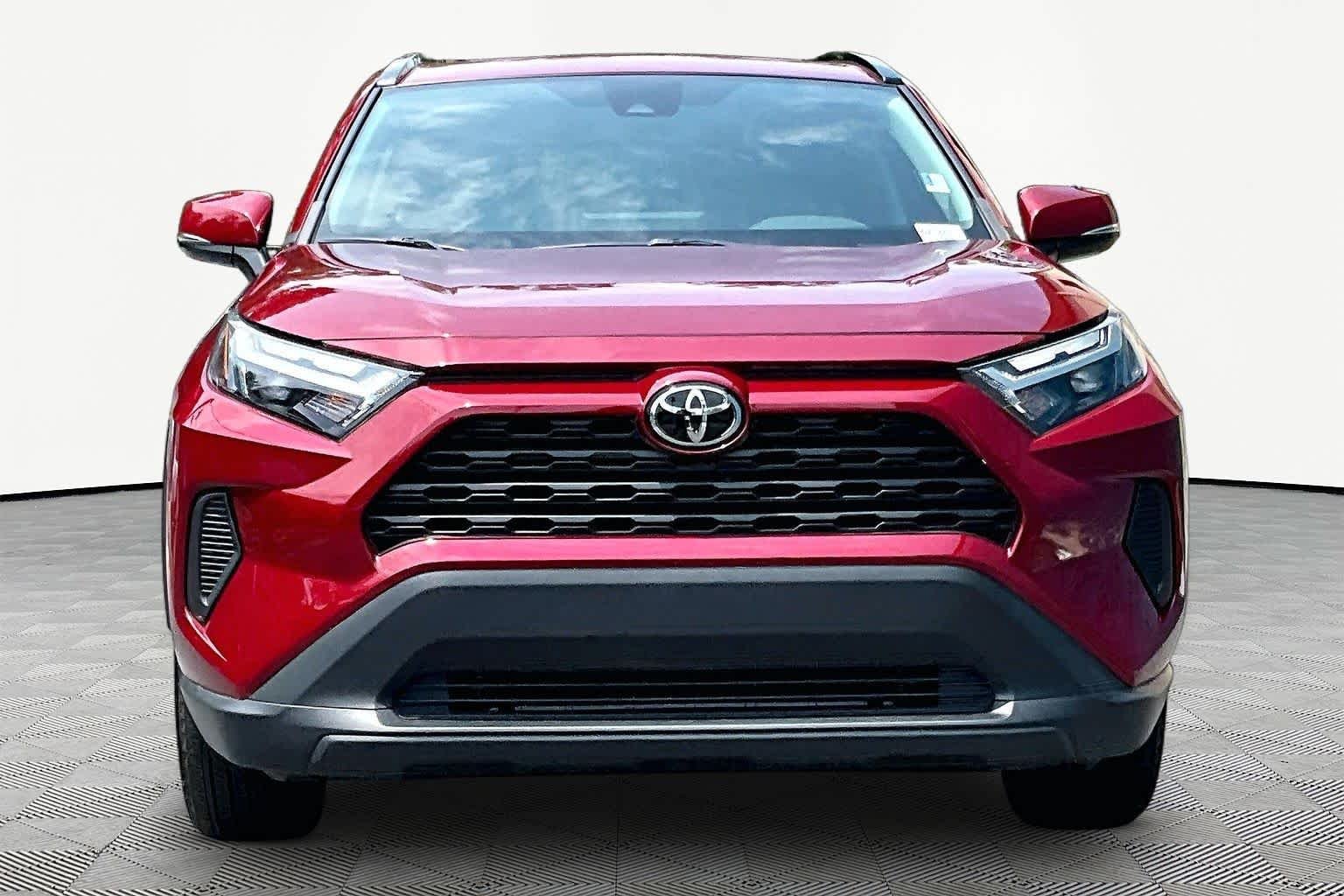 Certified Used 2023 Ruby Flare Pearl Toyota XLE image 4