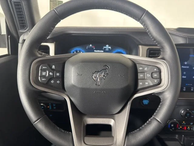 2025 Ford Bronco 4-Door Outer Banks - Photo 19