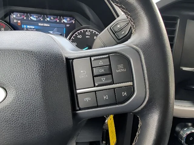Used 2023 White Ford XLT image 21