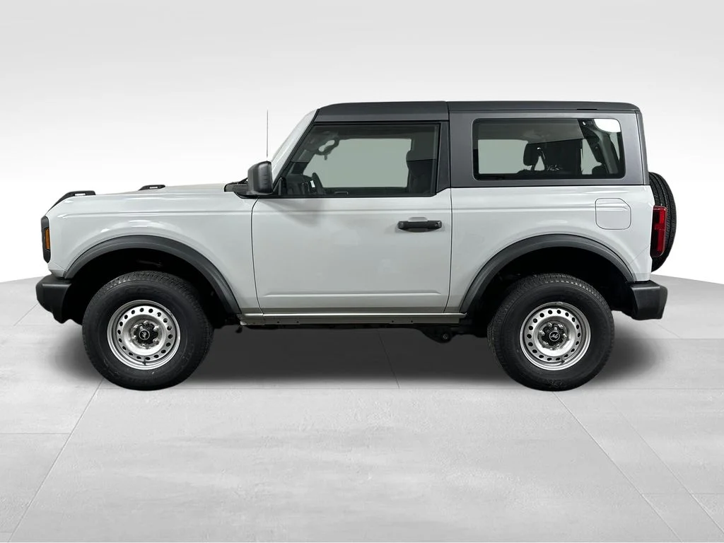 New 2026 White Ford Base image 5