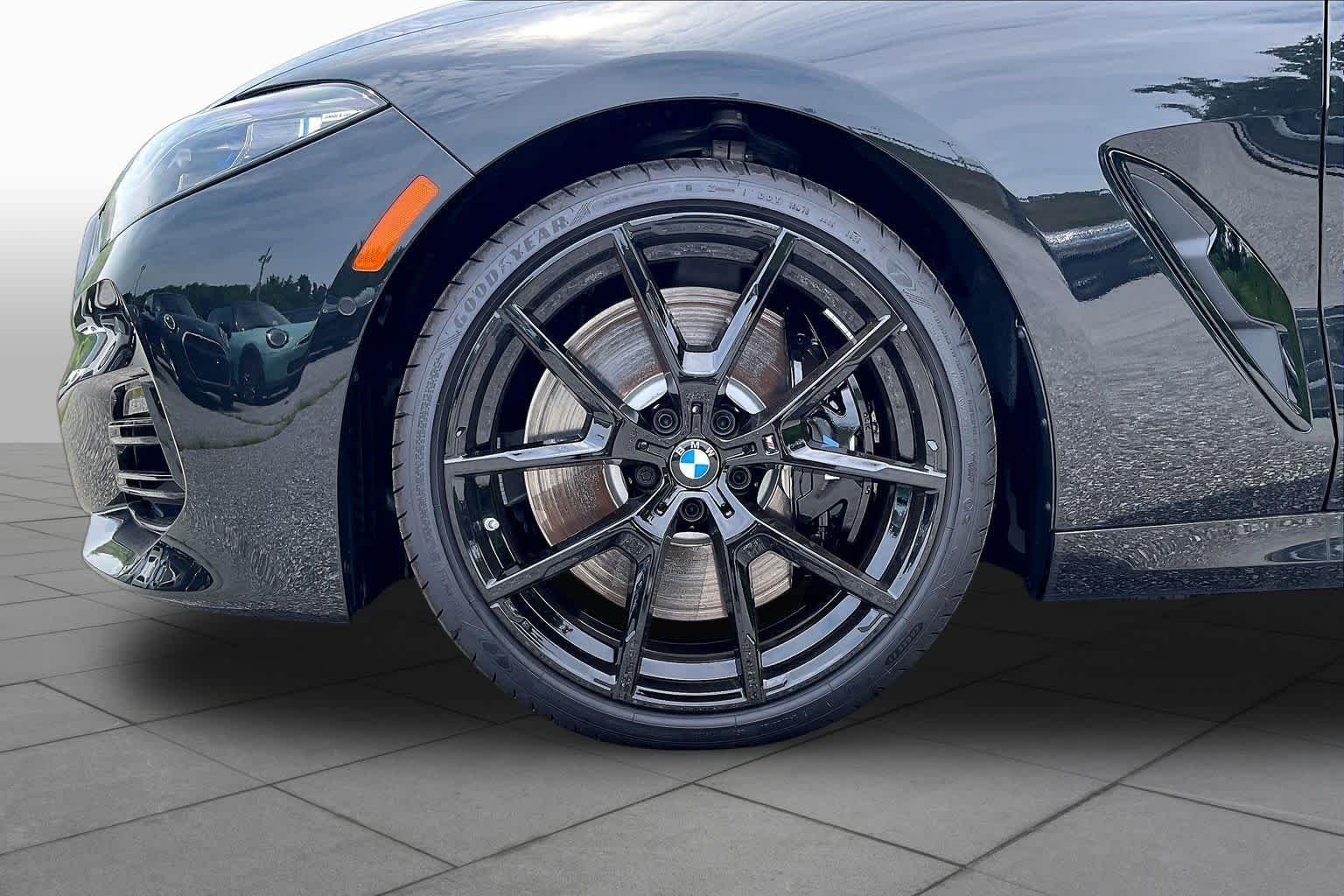 New 2026 Black Sapphire Metallic BMW 840i image 11
