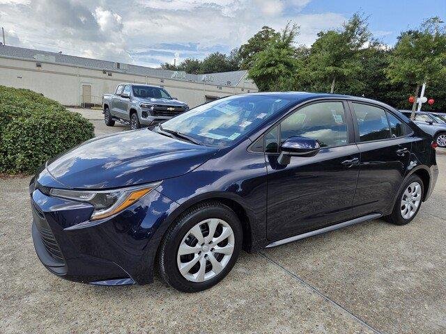 Used 2025 Blueprint Toyota LE image 9