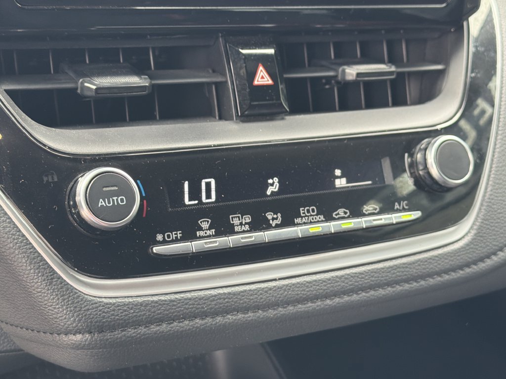 2023 Toyota Corolla SE - Photo 26