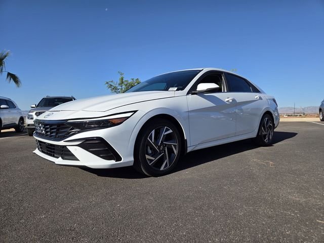 2024 Hyundai Elantra 1.6 HEV Limited DCT's photo