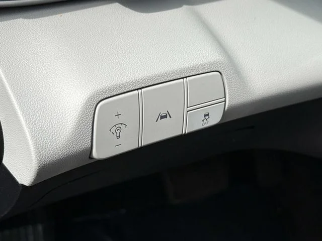 Used 2023 Gray Hyundai Limited image 26