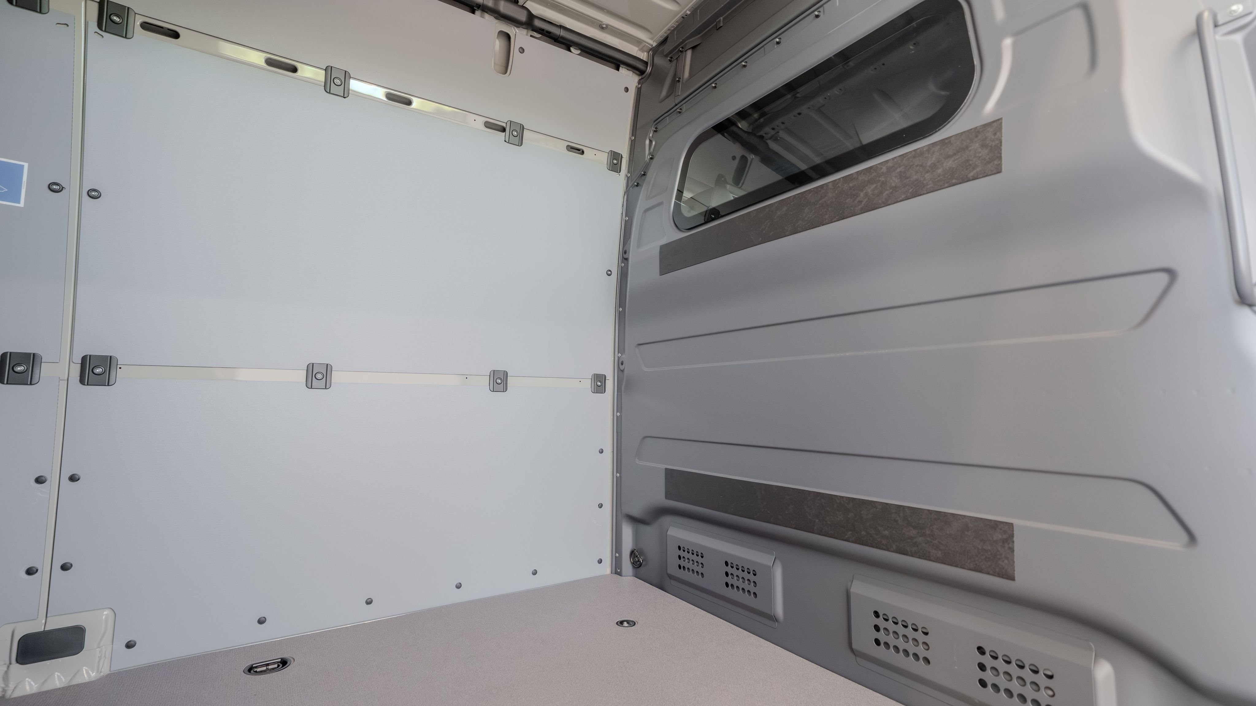 New 2026 Stone Gray Mercedes-Benz Cargo 170 WB image 28