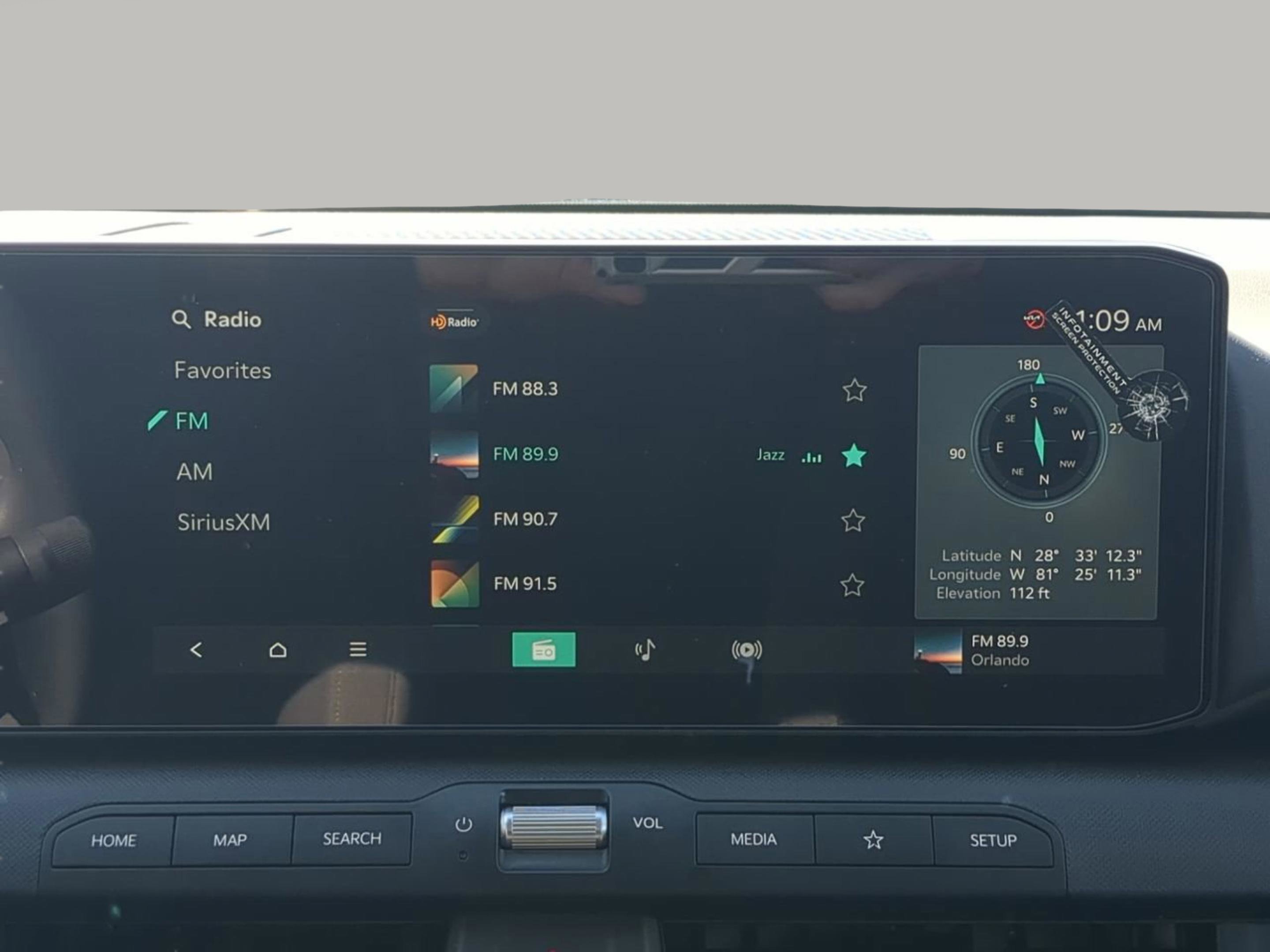 New 2026 Snow White Pearl Kia LXS image 26