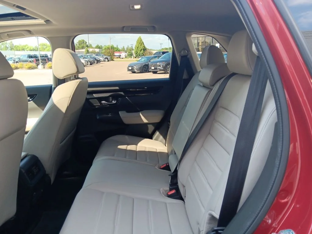 Used 2024 Radiant Red Metallic Honda EX-L image 24