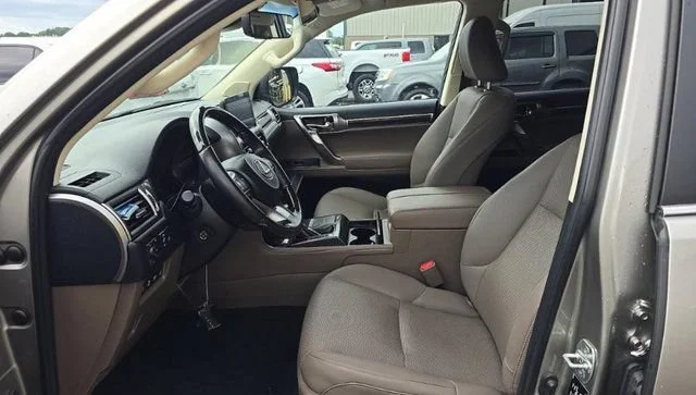 Used 2023 Atomic Silver Lexus GX 460 Premium image 6