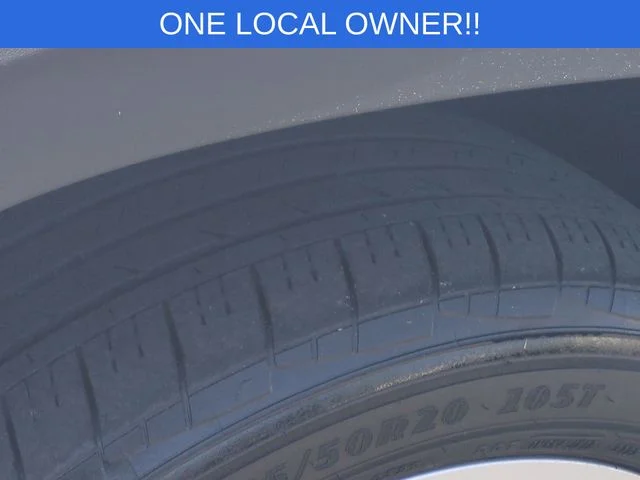 Used 2023  Volkswagen 3.6L V6 SE w/Technology image 11
