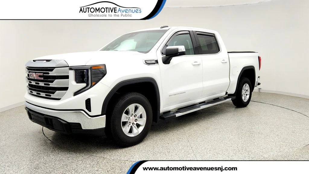 Used 2023 Summit White GMC 2WD Crew Cab 147