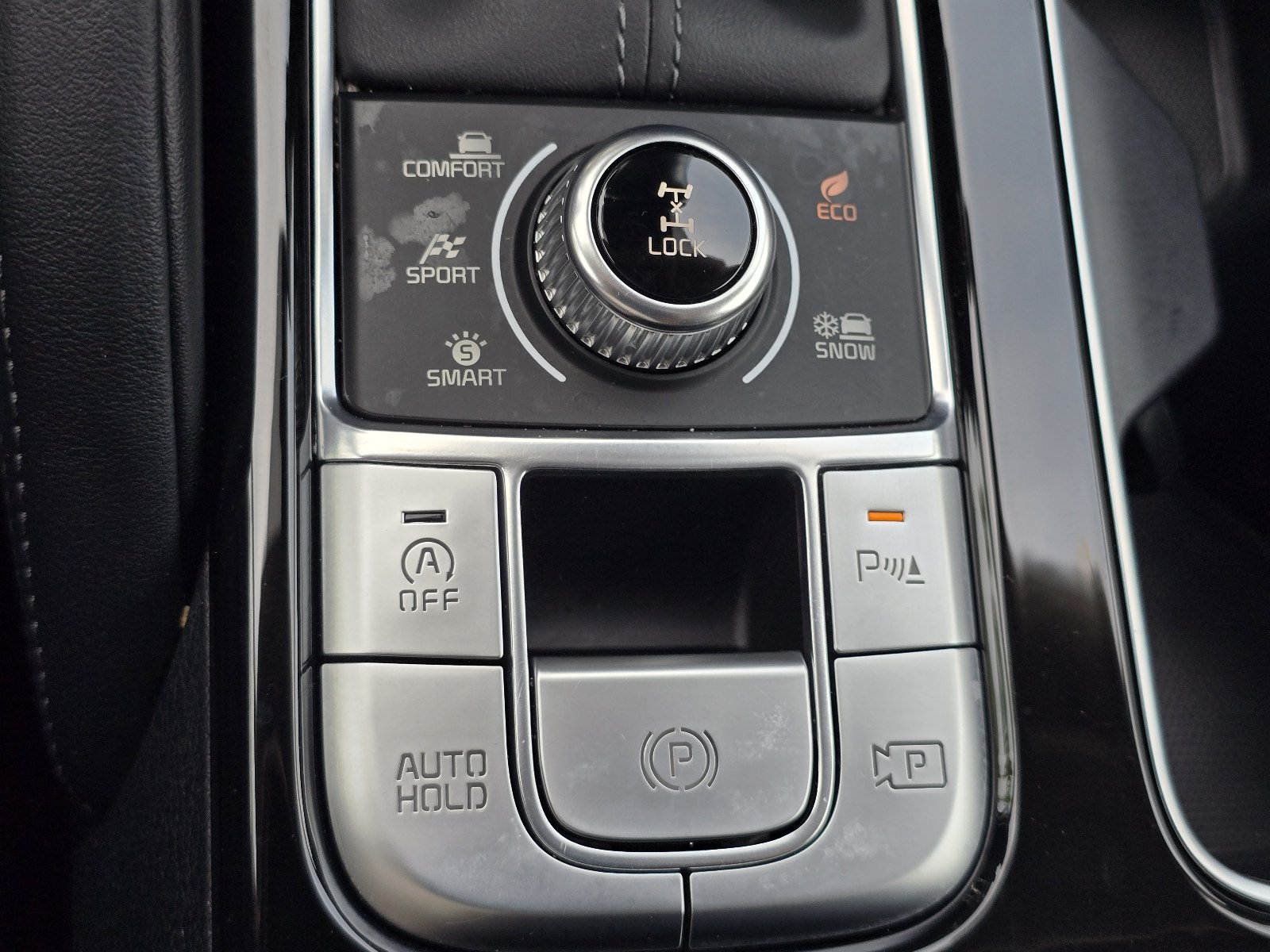 Used 2025 Black Kia SX-Prestige image 21