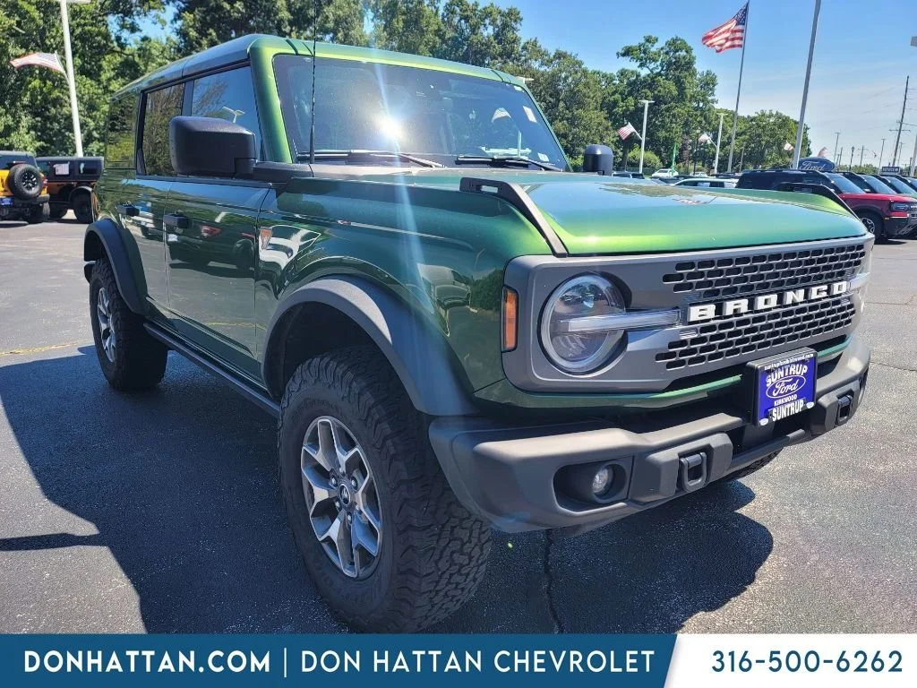 2025 Ford Bronco Badlands 4x4's photo