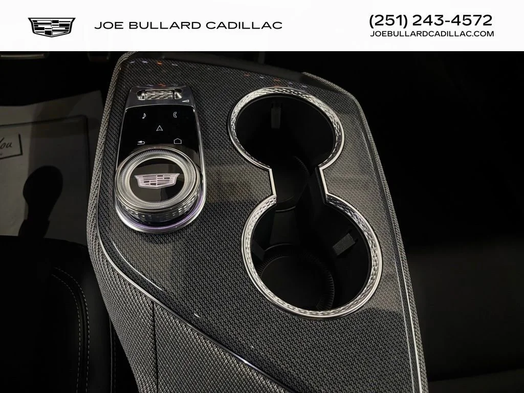 2025 Cadillac OPTIQ Sport 1 - Photo 25