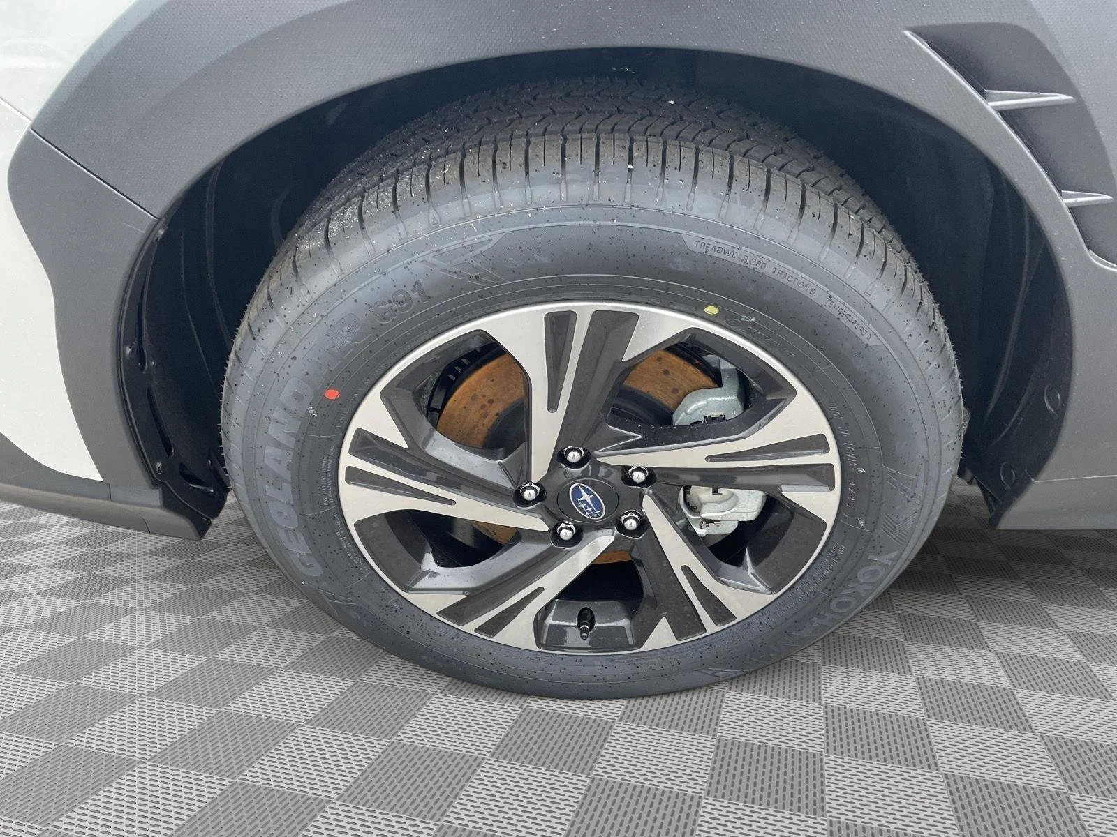 New 2026 Crystal White Pearl Subaru Premium image 30