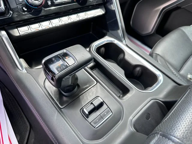 Used 2024 Silver GMC Denali image 16