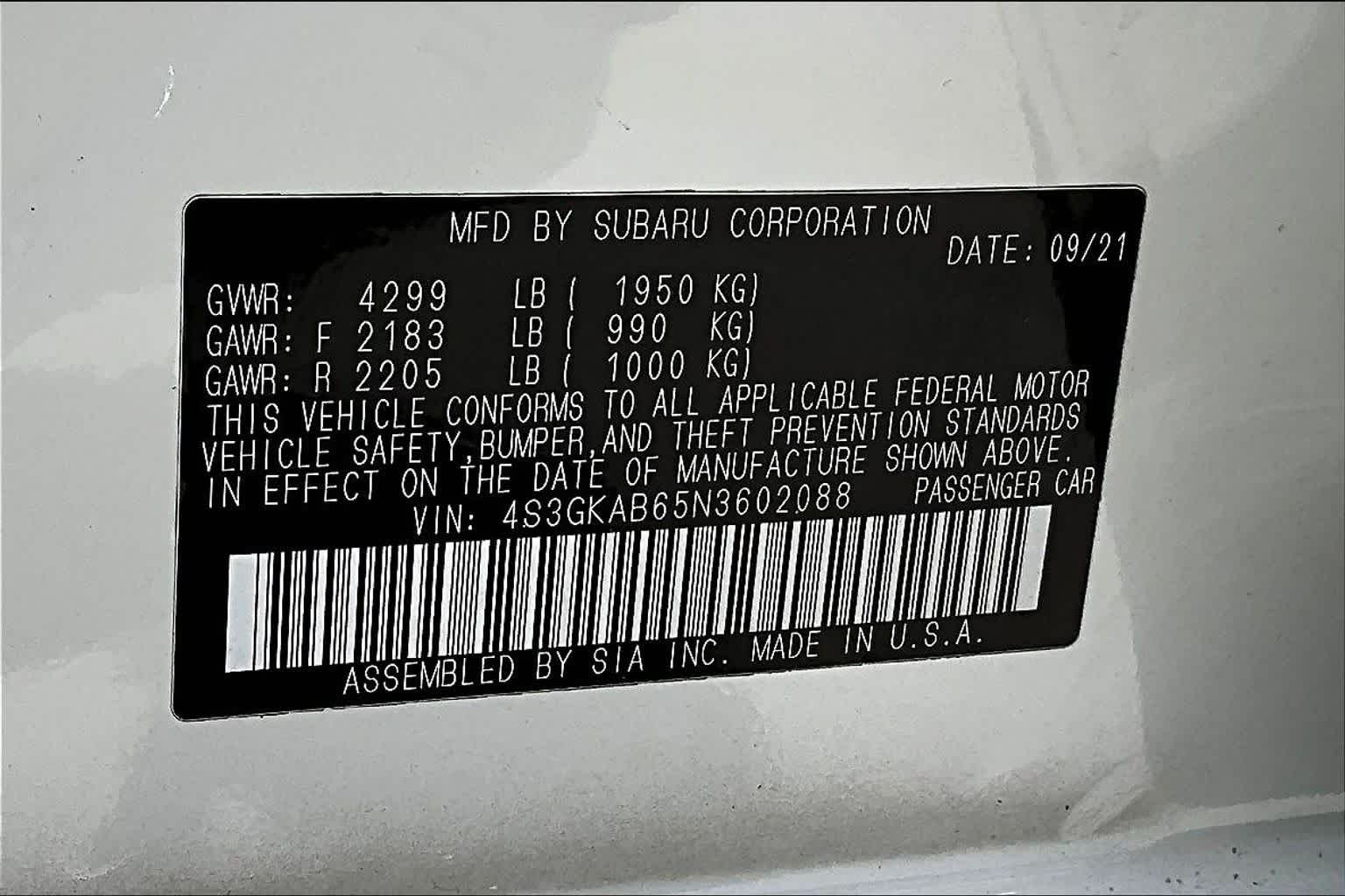 Used 2022 Crystal White Pearl Subaru  image 32