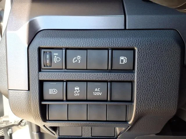 Certified Used 2025 CUTTING EDGE Toyota  image 42