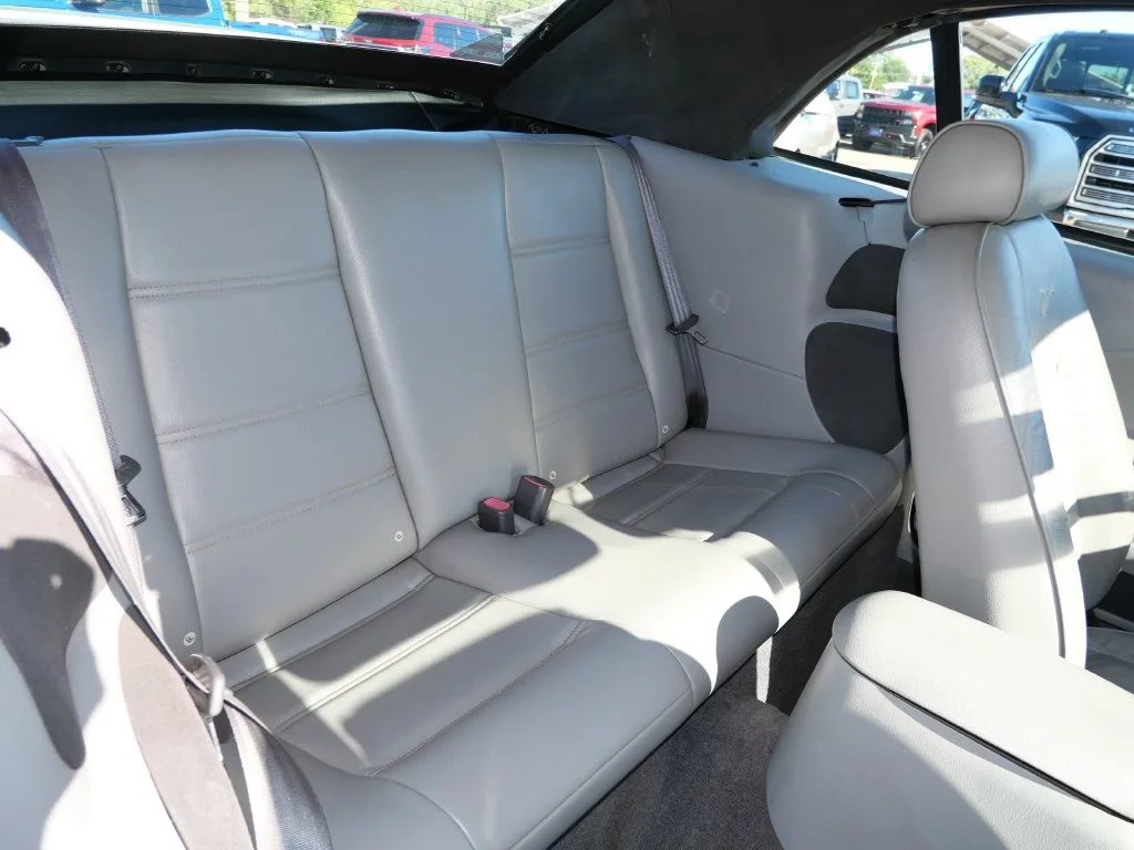 Used 2004  Ford V6 image 18