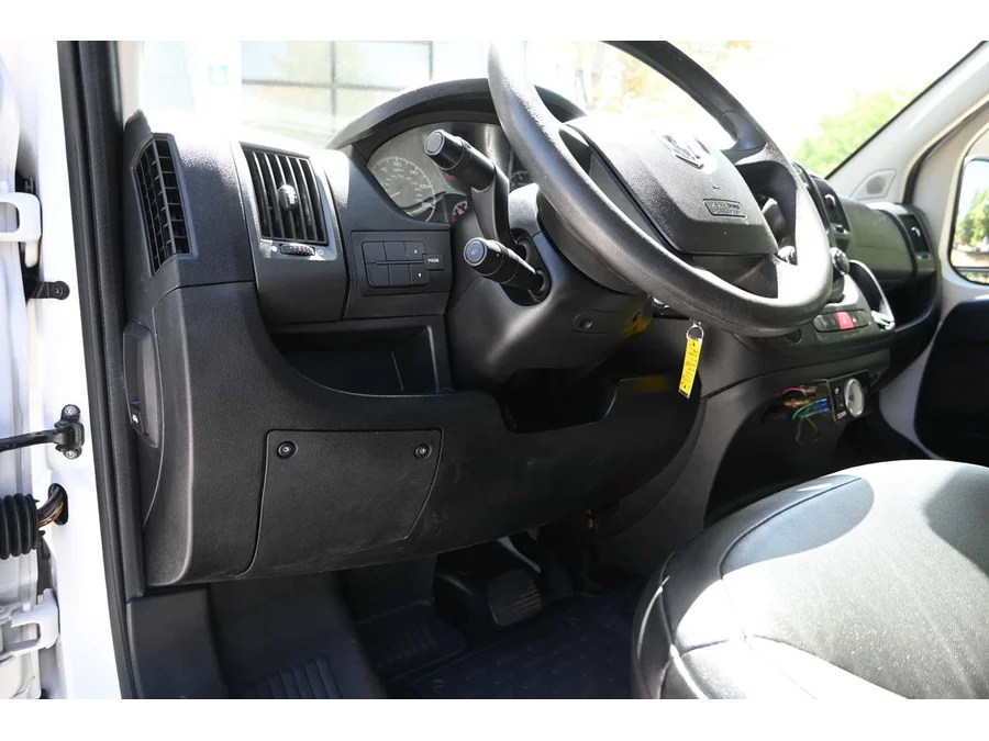 Used 2014 WHITE Ram 136 WB Low Roof Mobility Handicap Van image 25