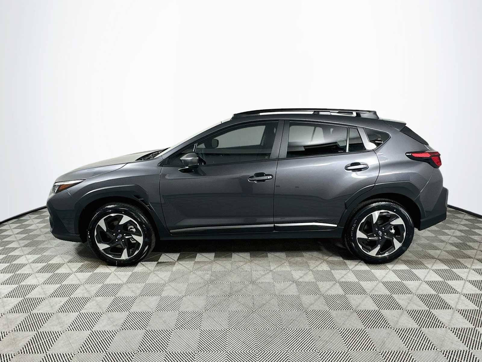 Certified Used 2025 Magnetite Gray Metallic Subaru Limited image 4