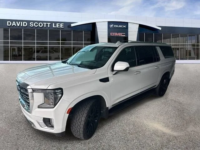 Used 2022 Summit White GMC SLT image 2