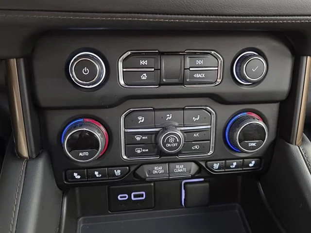 Used 2023 Gray Chevrolet High Country image 22