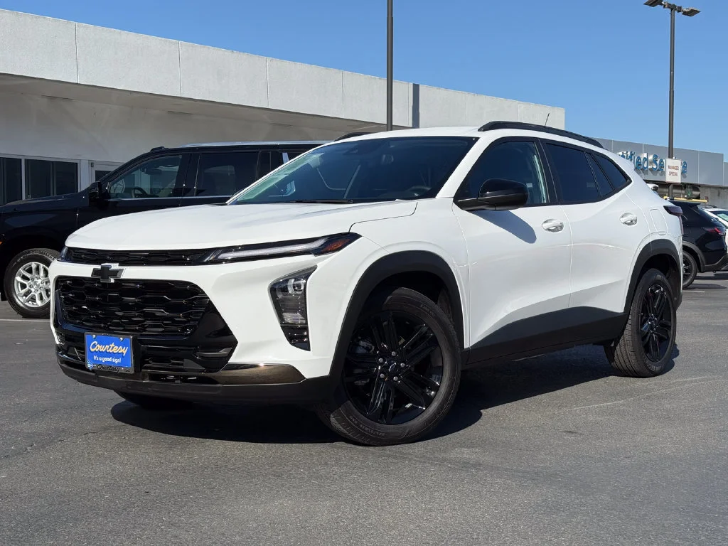 Used 2026 Summit White Chevrolet ACTIV image 2
