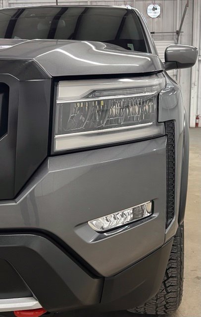 Used 2024 Gray Nissan PRO-X image 9