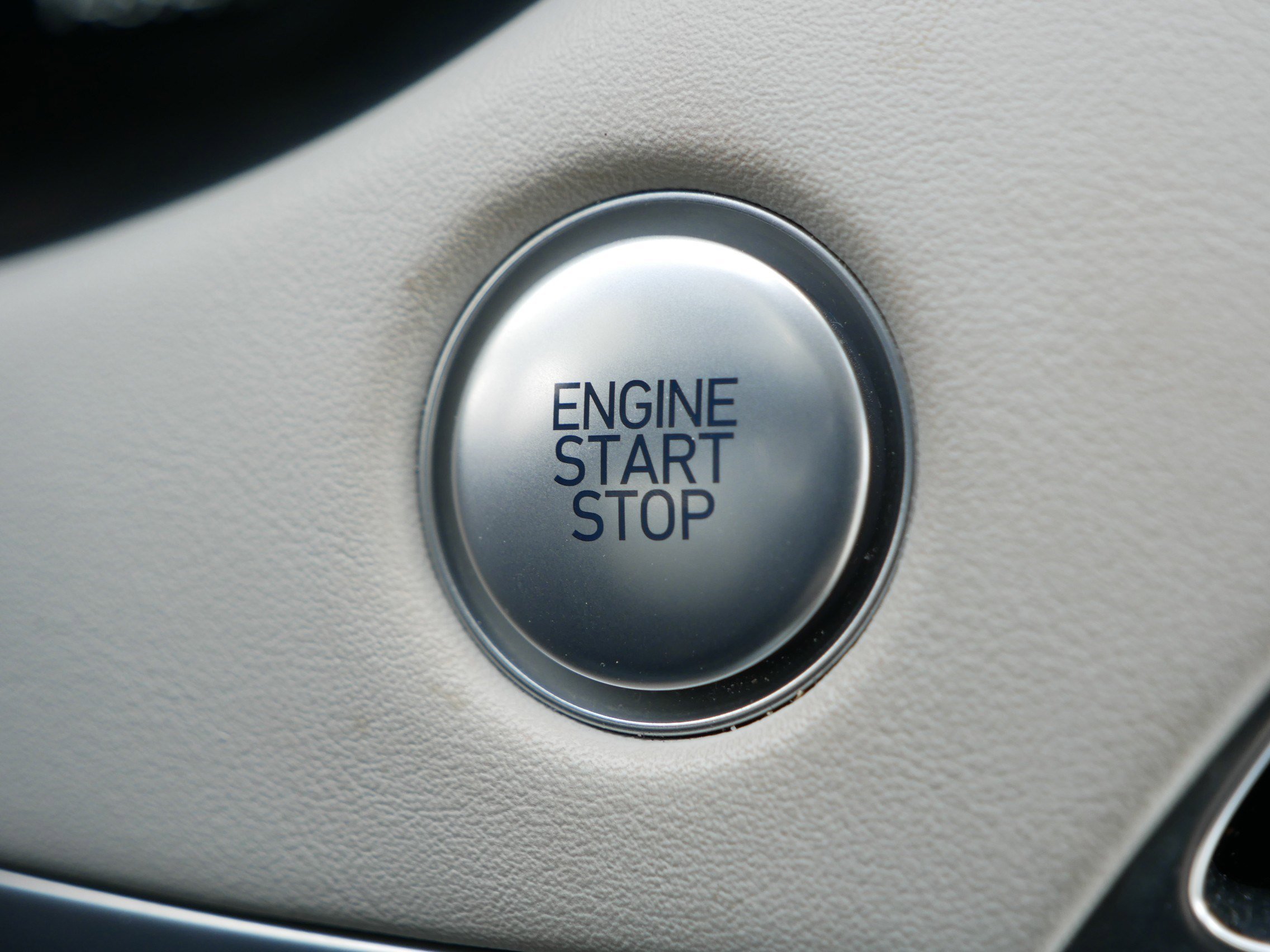 Certified Used 2021 Hyper White Hyundai Limited image 29