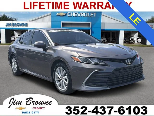 2022 Toyota Camry LE