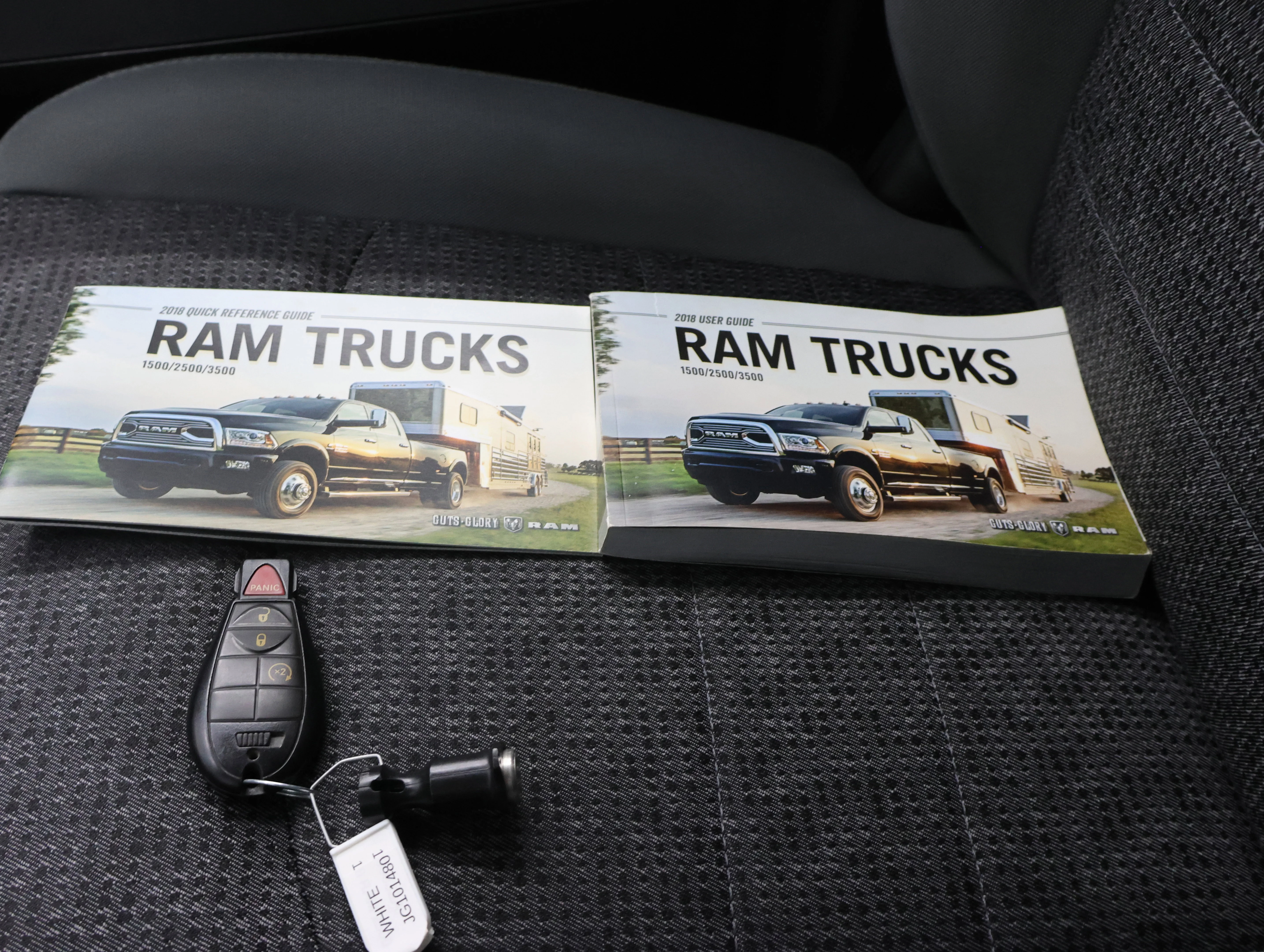Used 2018 Bright White Clearcoat Ram Big Horn image 56