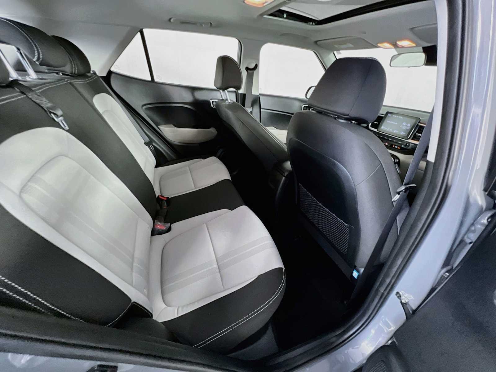 Used 2023 Galactic Gray Hyundai SEL image 27