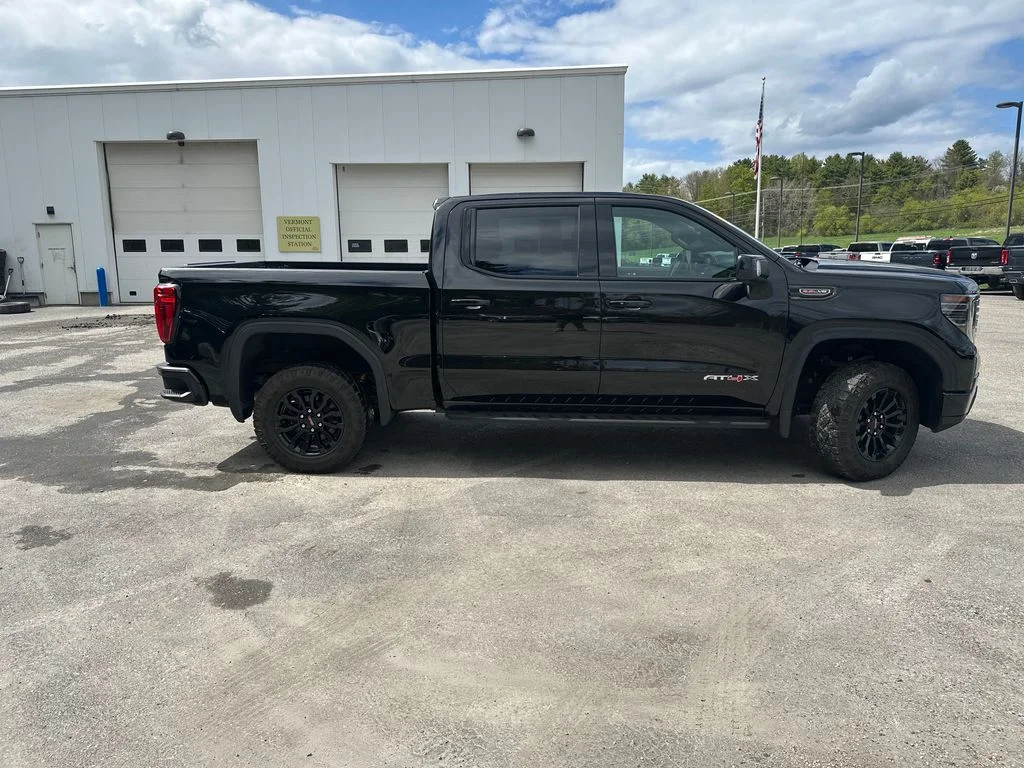 Used 2022 Black GMC AT4X image 6
