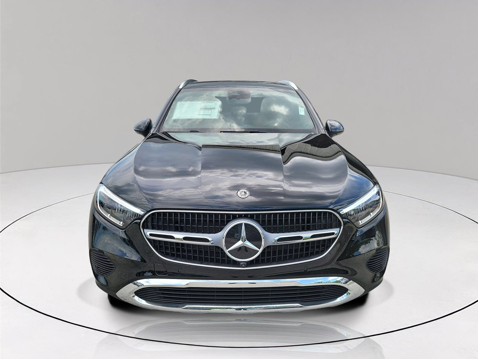 New 2027 Black Mercedes-Benz GLC 300 image 30