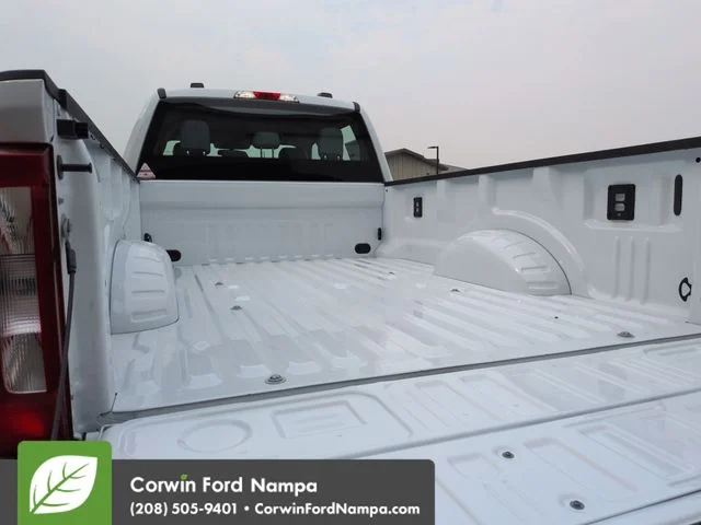 New 2026 Oxford White Ford F-350® XL image 27