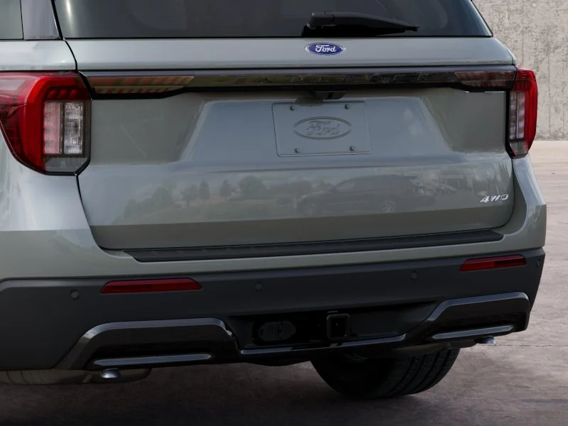 New 2027 Avalanche Gray Ford ST-Line image 23