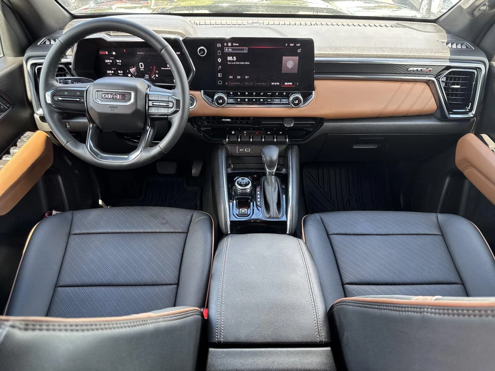 Used 2026 Onyx Black GMC AT4 image 13