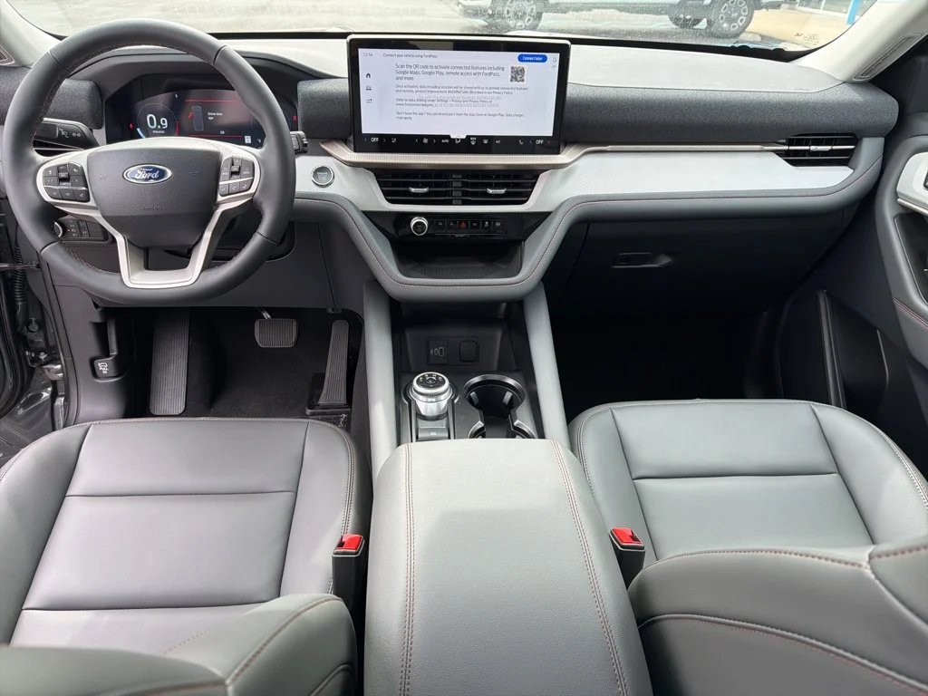 New 2026 Carbonized Gray Metallic Ford Active image 17