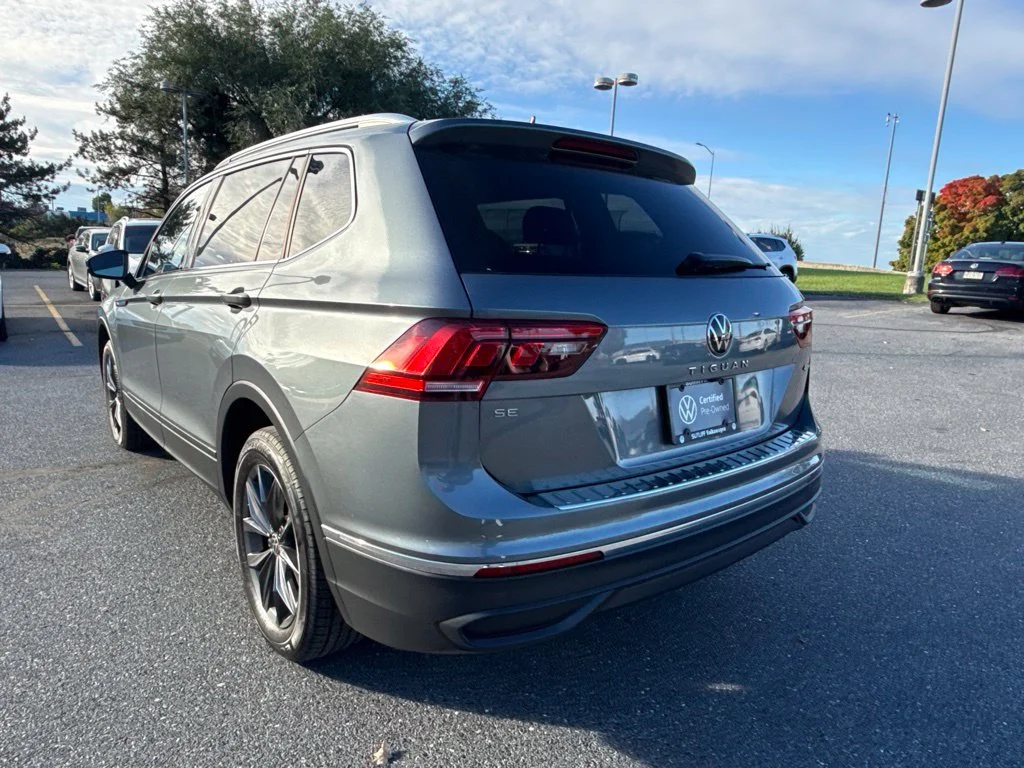 Certified Used 2024 Platinum Gray Metallic Volkswagen 2.0T SE image 14