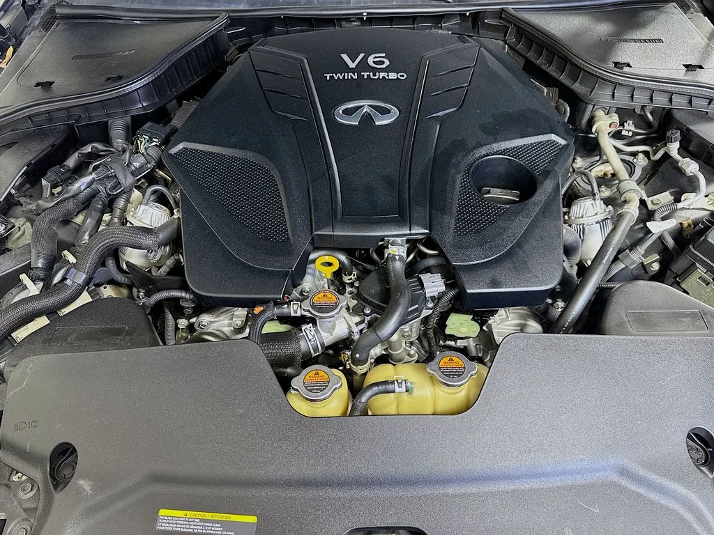 Certified Used 2021 Black INFINITI Red Sport 400 image 40